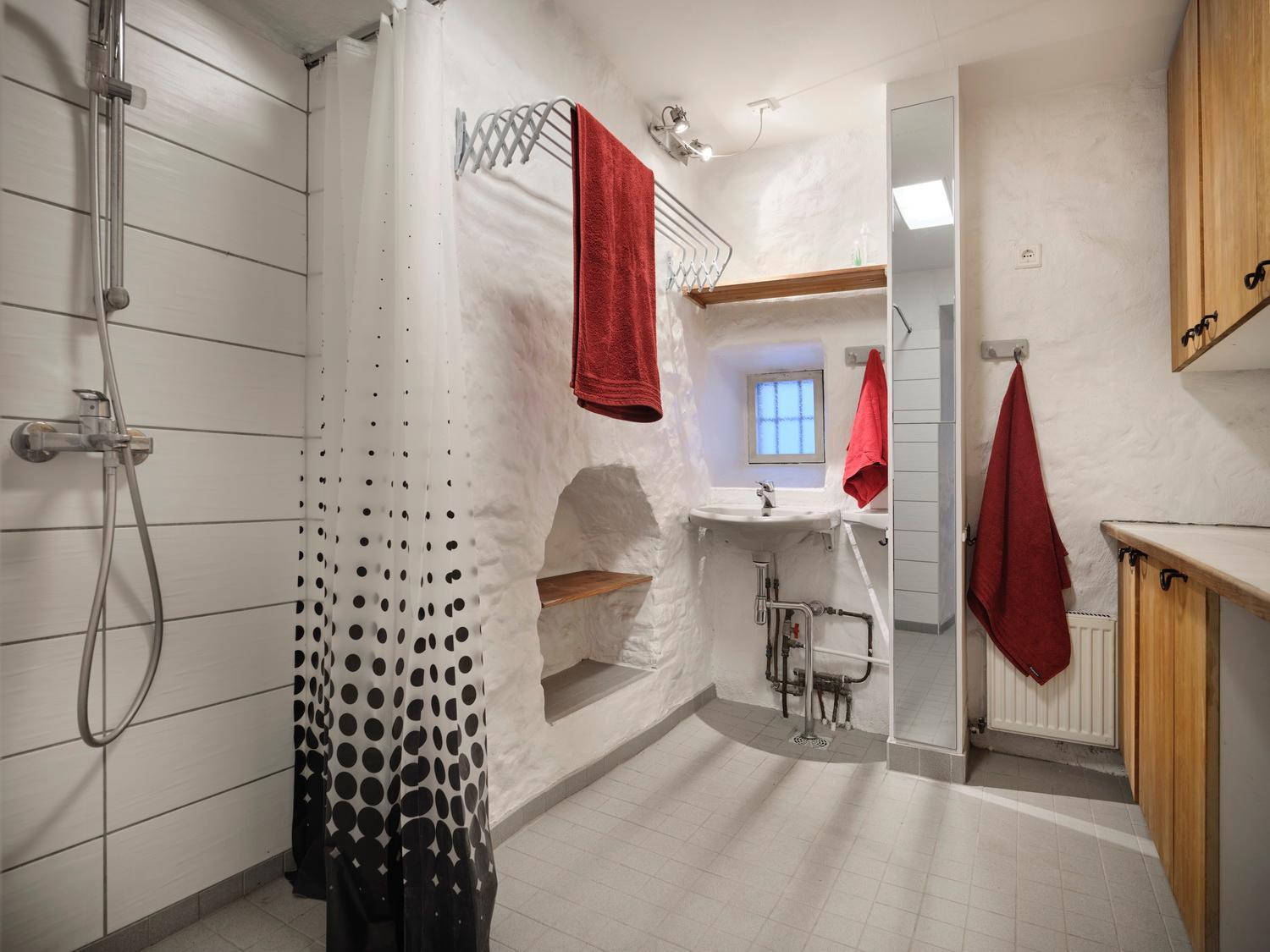 Historic Apartment With Private Garden In Old Town Tallinn Eksteriør billede